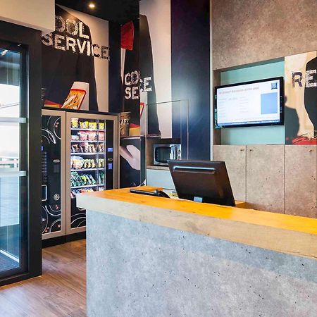 Ibis Budget Mulhouse Centre Gare Exterior foto